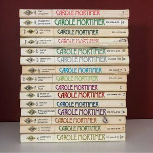 Bundle of 15 CAROLE MORTIMER Books